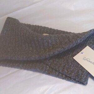 Universal Thread Knit Headband /w Twist- NWT